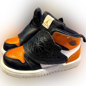 Toddler 7C Sky Jordan 1 Shattered Backboard BQ7196-008 Black/Black-Starfish-Sail